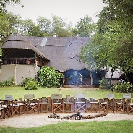 Ivory Lodge Dete Bagian luar foto