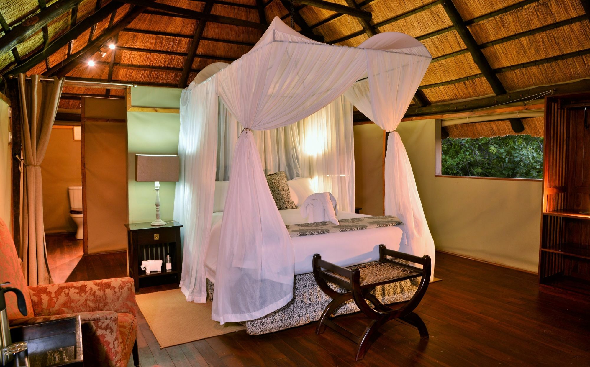 Ivory Lodge Dete Bagian luar foto
